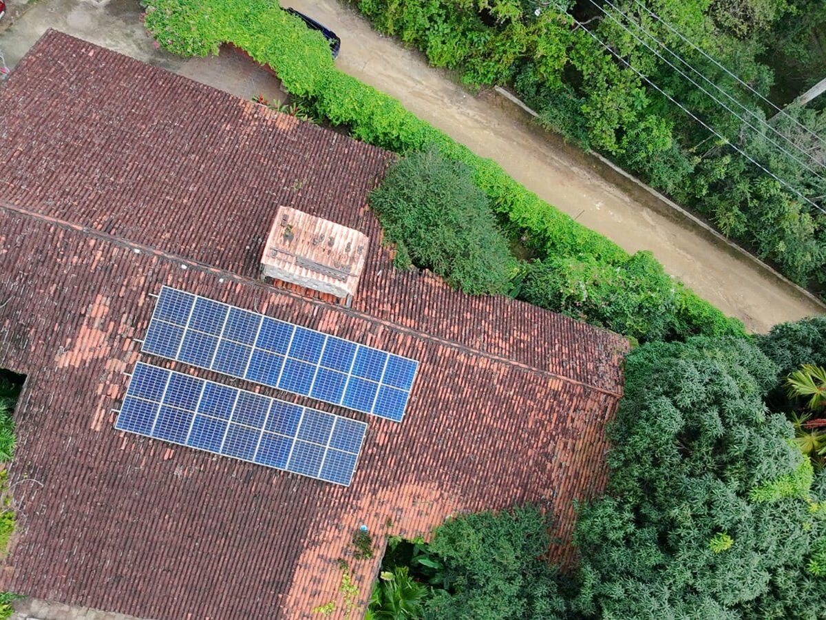 Usina solar — vista aérea